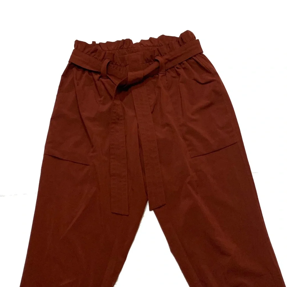 2 / Athleta pants - Picture 2 of 5